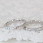 長野県軽井沢マリジュエリーのメビウスの輪の結婚指輪