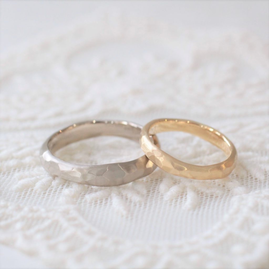 たっぷりした地金使いで特別感ある結婚指輪